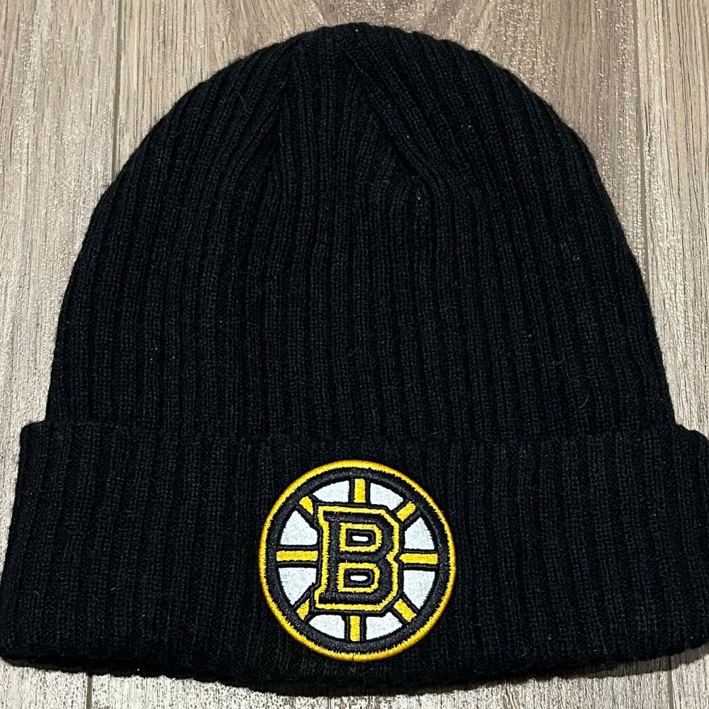 Boston Bruins winter hat